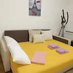 Fit Mornings 아파트